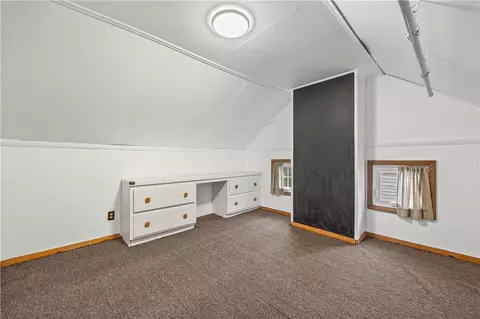Bedroom - 68 Thornton Rd, Irondequoit, NY 14617 photo 7 of 7