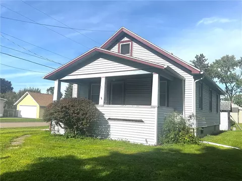 901 Hazel St, Southport, NY 14904
