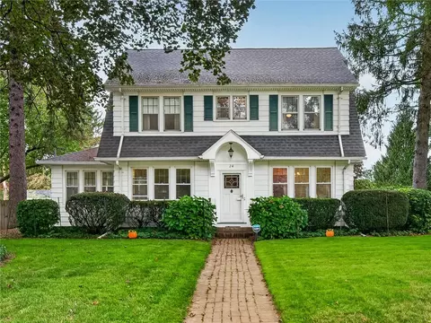 Exterior - 24 Couchman Ave, Irondequoit, NY 14617 photo 3 of 6