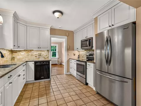 Kitchen - 24 Couchman Ave, Irondequoit, NY 14617 photo 3 of 3