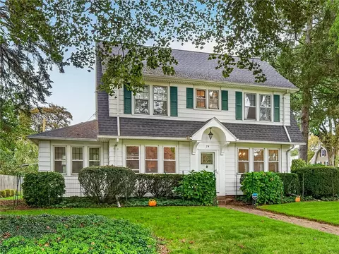 Exterior - 24 Couchman Ave, Irondequoit, NY 14617 photo 4 of 6