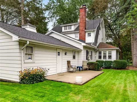 Exterior - 24 Couchman Ave, Irondequoit, NY 14617 photo 6 of 6
