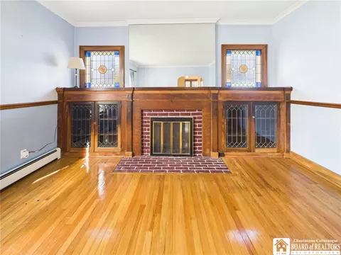 Living - 768 Main St, Olean, NY 14760 photo 2 of 6