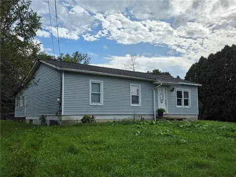 560 County Road 64, Elmira, NY 14903