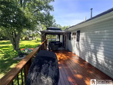 Exterior - 1941 Windfall Rd, Olean, NY 14760 photo 7 of 13