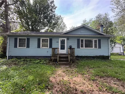 128 Lyman St, Sweden, NY 14420