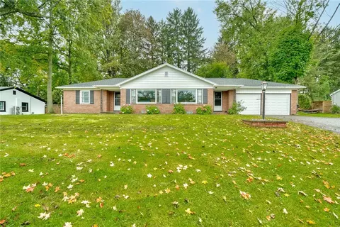 255 Fairport Rd, East Rochester, NY 14445