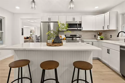 Kitchen - 787 Dewitt Rd, Webster, NY 14580 photo 4 of 7