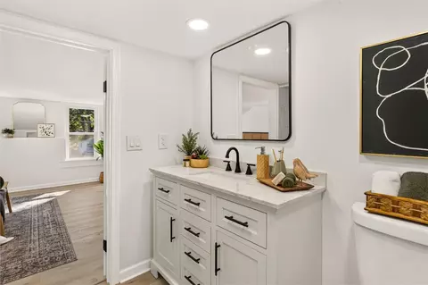 Bath - 787 Dewitt Rd, Webster, NY 14580 photo 1 of 3