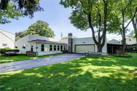 185 Rogene St, Greece, NY 14616