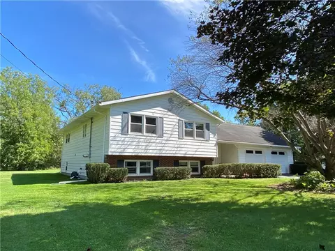 10 Birch Rd, Horseheads, NY 14845