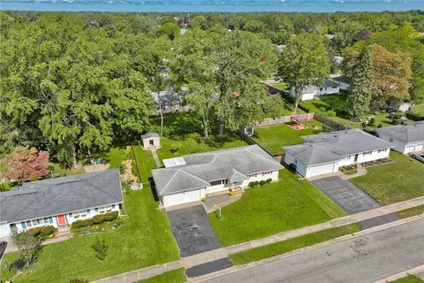 View/Area - 82 Woolacott Rd, Irondequoit, NY 14617 photo 4 of 5