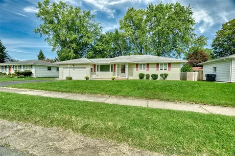Exterior - 82 Woolacott Rd, Irondequoit, NY 14617 photo 8 of 8
