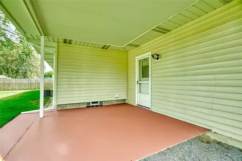 Exterior - 82 Woolacott Rd, Irondequoit, NY 14617 photo 3 of 8