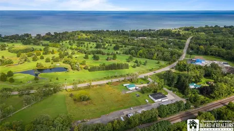 4757 Willow Rd, Dunkirk, NY 14048 photo 10