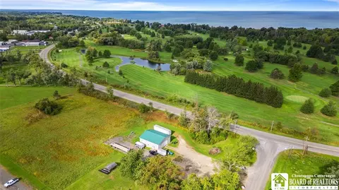 4757 Willow Rd, Dunkirk, NY 14048 photo 2