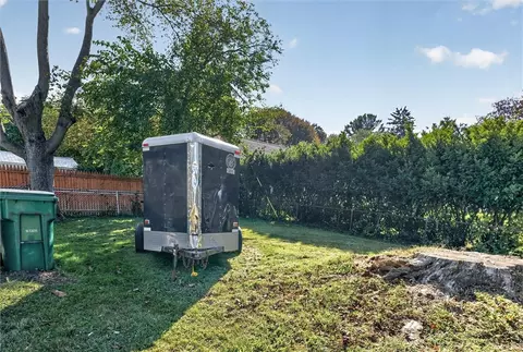 Exterior - 313 Washington Ave, Irondequoit, NY 14617 photo 4 of 4