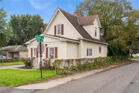 Exterior - 147 Clark Ave, Irondequoit, NY 14609 photo 4 of 7