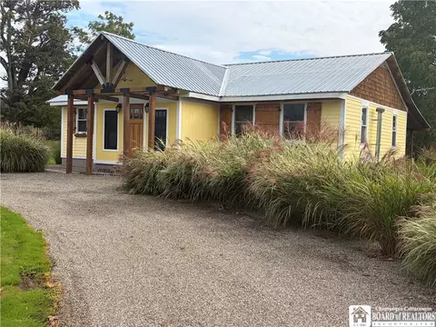 5101 Madden Rd, Harmony, NY 14767