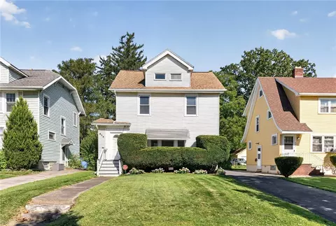 854 Genesee Park Blvd, Rochester, NY 14619