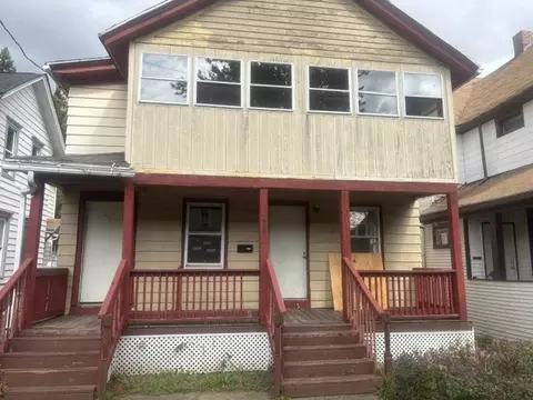 274 Champlain St, Rochester, NY 14608