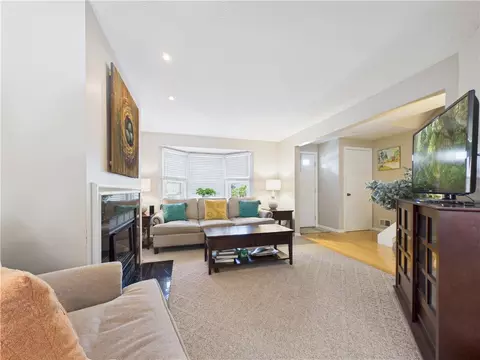 Living - 672 Neros, Webster, NY 14580 photo 2 of 3