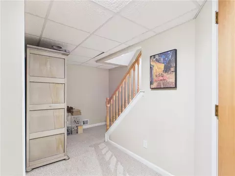 Entry Way - 672 Neros, Webster, NY 14580 photo 4 of 10