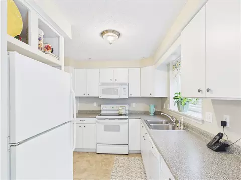Kitchen - 672 Neros, Webster, NY 14580 photo 1 of 2