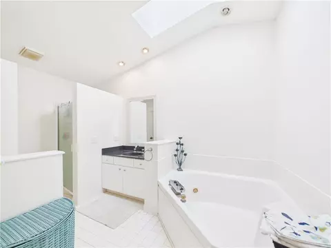 Bath - 672 Neros, Webster, NY 14580 photo 2 of 7