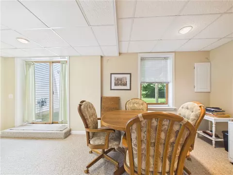 Dining - 672 Neros, Webster, NY 14580 photo 3 of 3