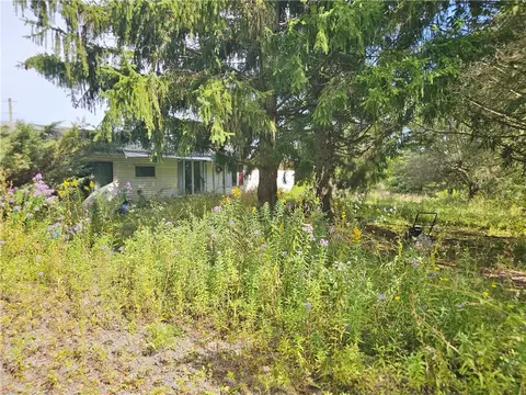 Exterior - 8237 Ford Rd, Pulteney, NY 14418 photo 5 of 27