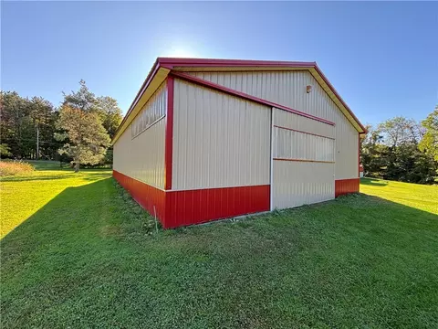 4577 Cory Corners 6 Acres Barn Only Rd, Marion, NY 14505