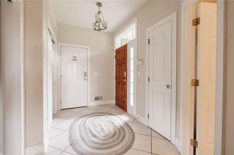 Entry Way - 51 Stablegate Dr, Webster, NY 14580 photo 5 of 7
