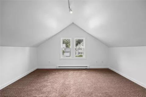 Bedroom - 76 Eastview Ave, Irondequoit, NY 14609 photo 6 of 8