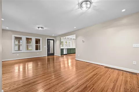 Living - 76 Eastview Ave, Irondequoit, NY 14609 photo 2 of 4