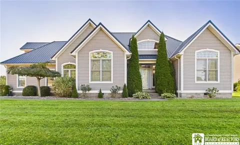 58 Onofrio St, Bradford, PA 16701