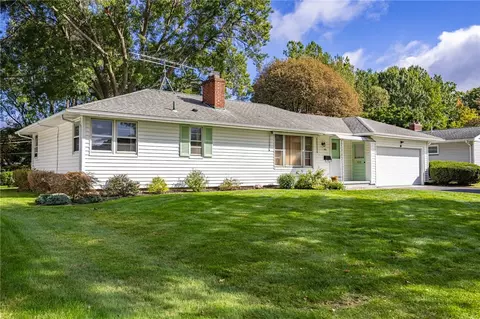 Exterior - 106 Pine Tree Ln, Irondequoit, NY 14617 photo 2 of 11