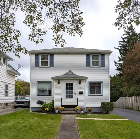 80 Southview Ter, Rochester, NY 14620