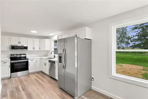 Kitchen - 4171 Turner Rd, Canandaigua, NY 14424 photo 2 of 4