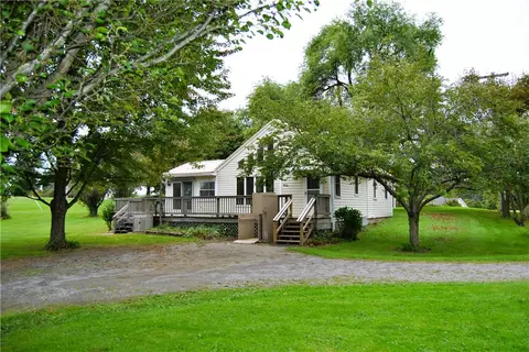 6570 Rush Lima Rd, Honeoye Falls, NY 14472