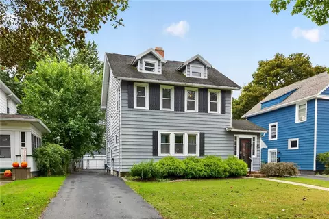 87 Leander Rd, Rochester, NY 14612
