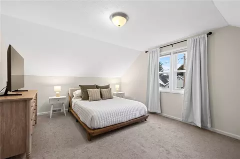 Bedroom - 87 Knapp Ave, Irondequoit, NY 14609 photo 4 of 4