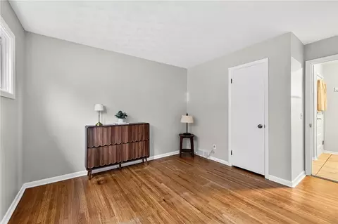 Bedroom - 87 Knapp Ave, Irondequoit, NY 14609 photo 2 of 4