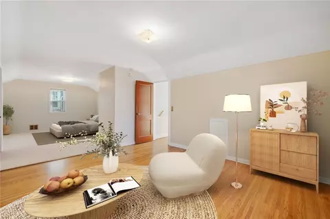 Bedroom - 97 Vinton Rd, Irondequoit, NY 14622 photo 4 of 6
