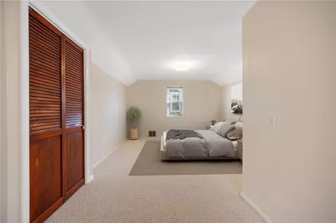 Bedroom - 97 Vinton Rd, Irondequoit, NY 14622 photo 5 of 6
