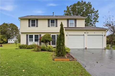 82 Cattaragus Dr, Rochester, NY 14623