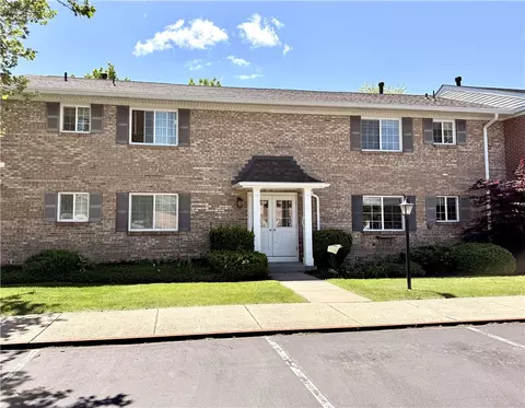 130 Holiday Harbour # A, Canandaigua, NY 14424