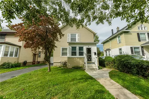 71 Sunset St, Rochester, NY 14606