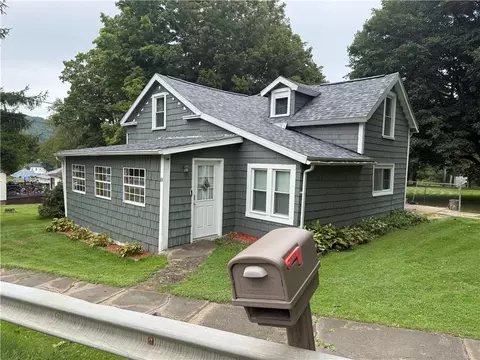 84 South St, Addison, NY 14801