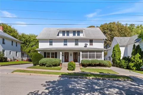 125 W Sherman Ave St, Arcadia, NY 14513